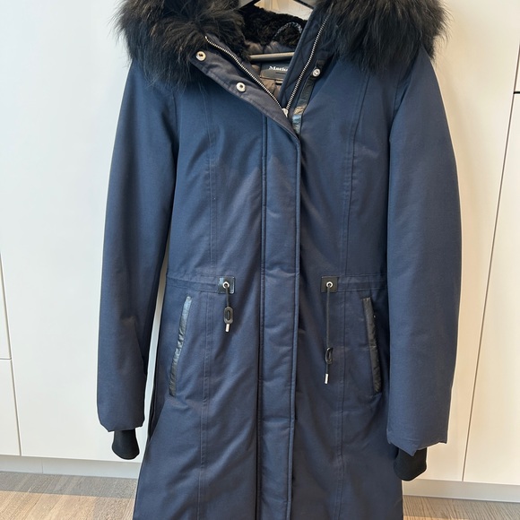 Mackage Women’s Xxs like new parka - Picture 3 of 4